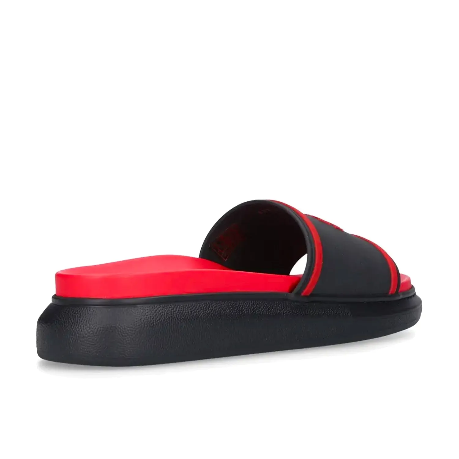 Alexander McQueen    Alexander Mcqueen Logo Slides