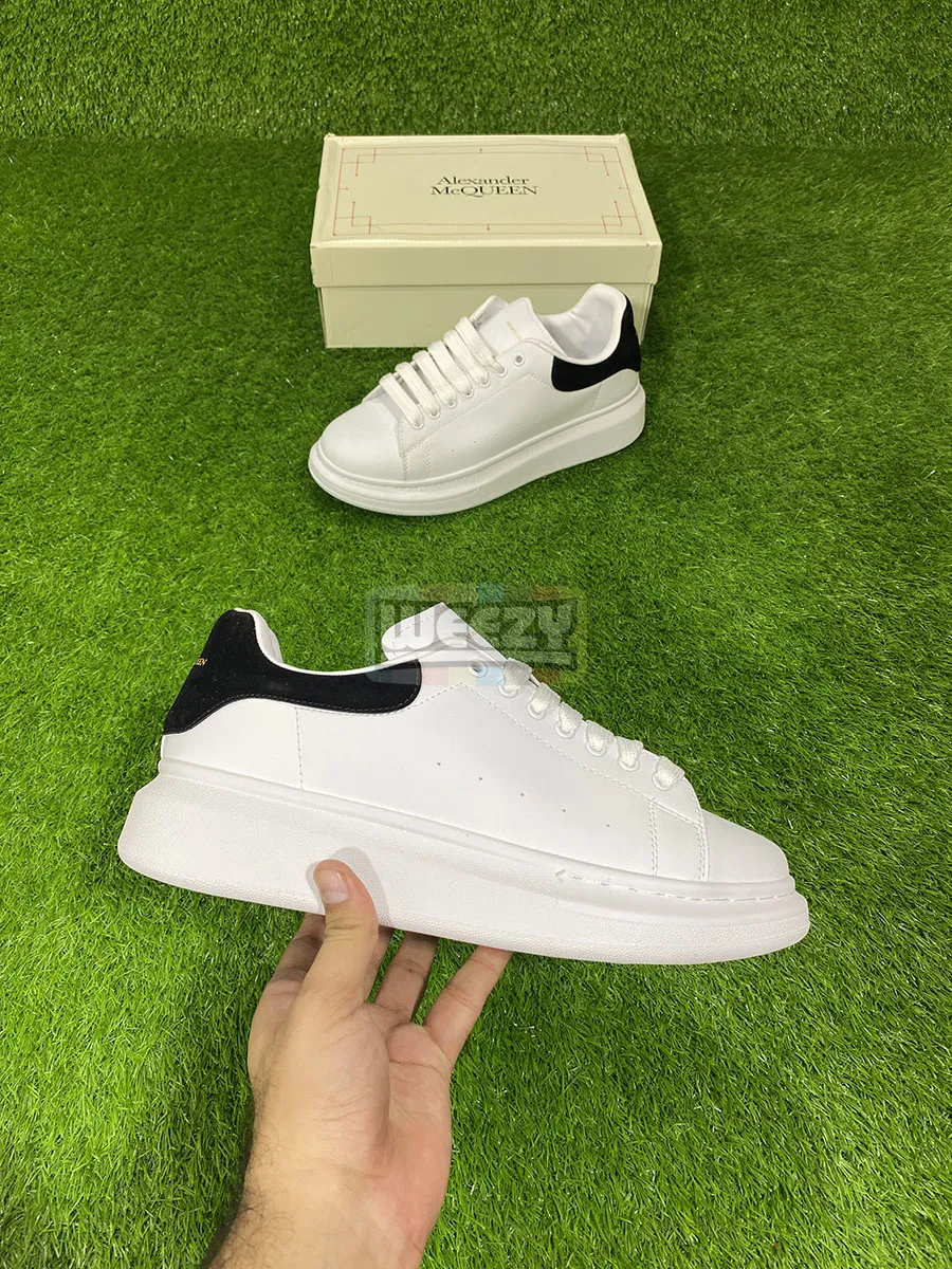 Alexander Mcqueen Sneakers (W/B) (Premium Quality)