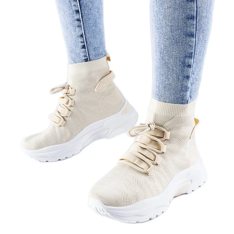 Beige high-top Vigatto sneakers