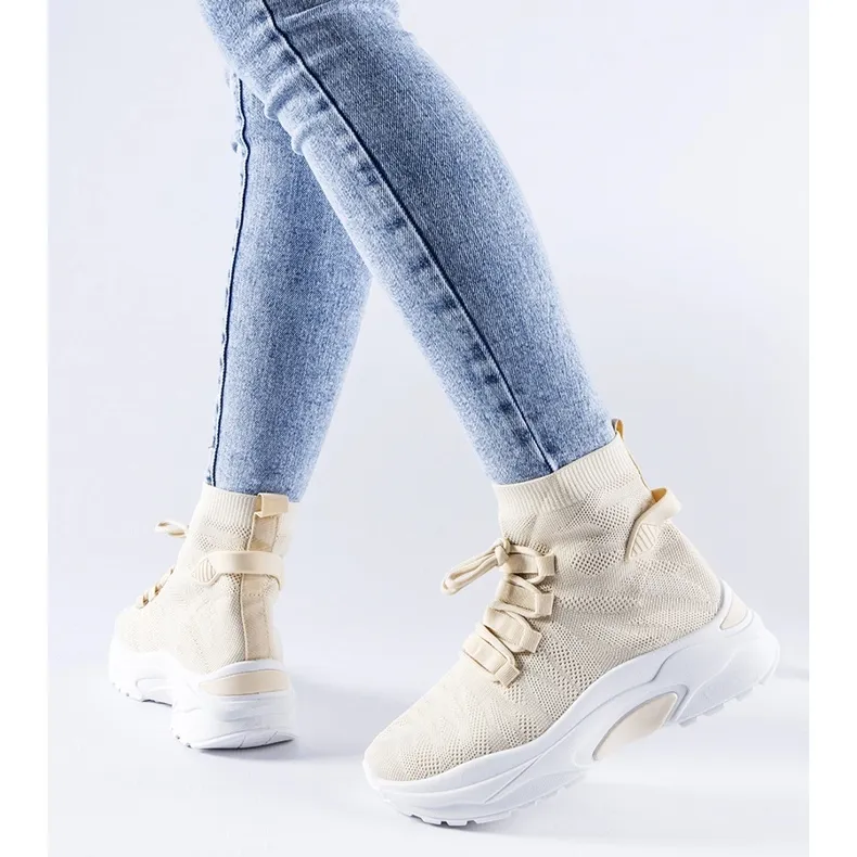 Beige high-top Vigatto sneakers