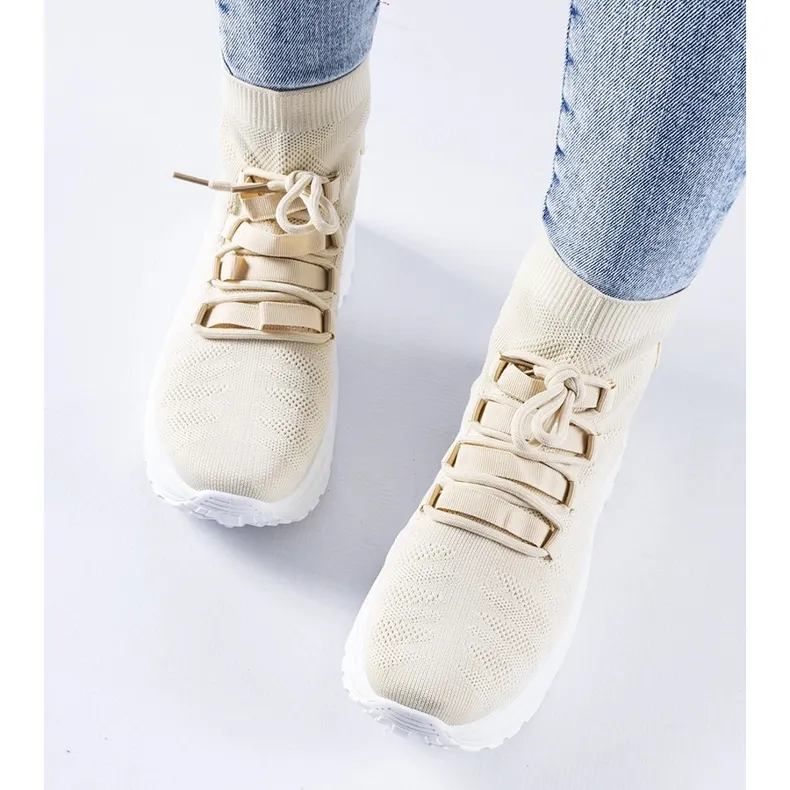 Beige high-top Vigatto sneakers