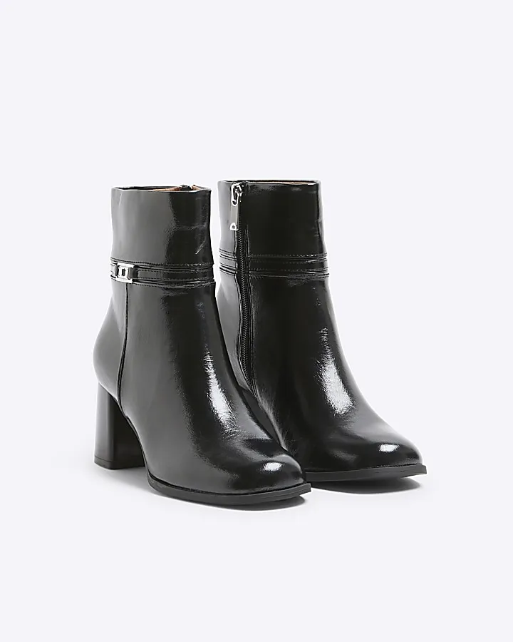 Block Heeled Boots