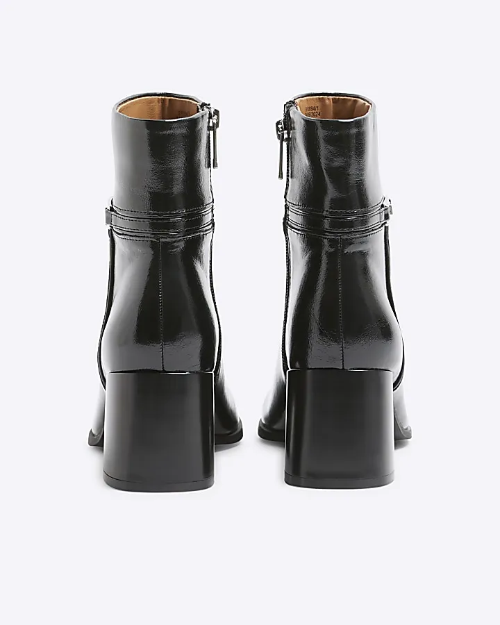 Block Heeled Boots