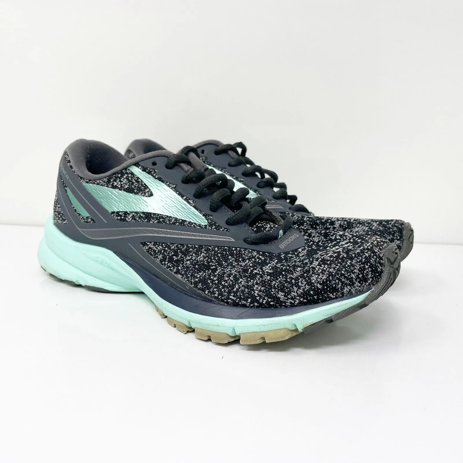 Brooks Womens Launch 4 1202341B048 Black Running Shoes Sneakers Size 6 B