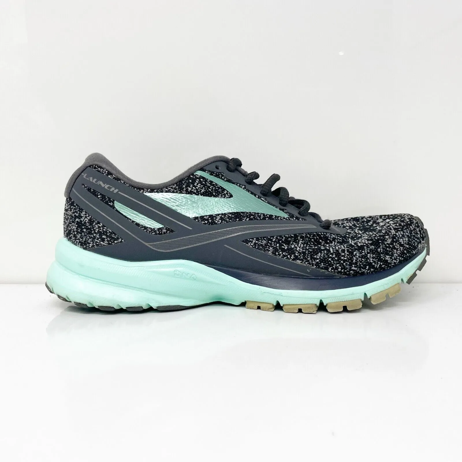 Brooks Womens Launch 4 1202341B048 Black Running Shoes Sneakers Size 6 B