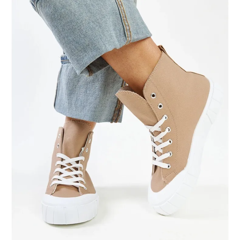 Brown high-top Vinka sneakers