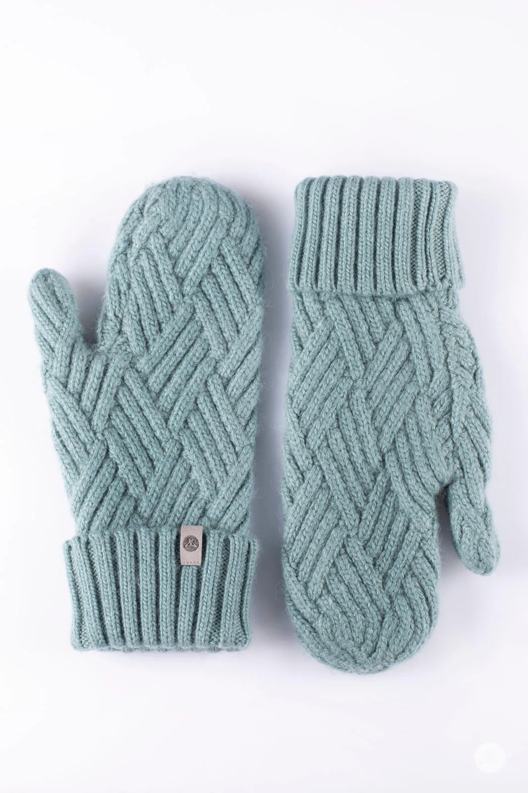 Cozy Knit Duo Sea