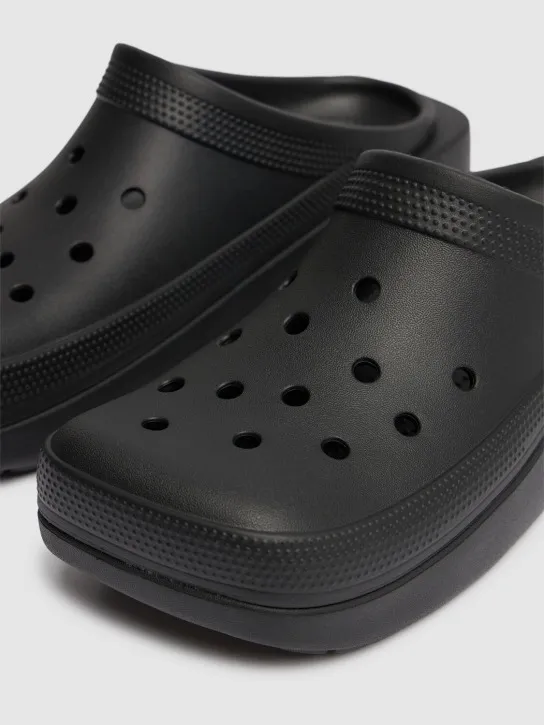 Crocs   Blunt toe slides 