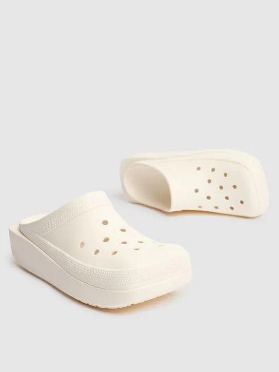 Crocs   Blunt toe slides 