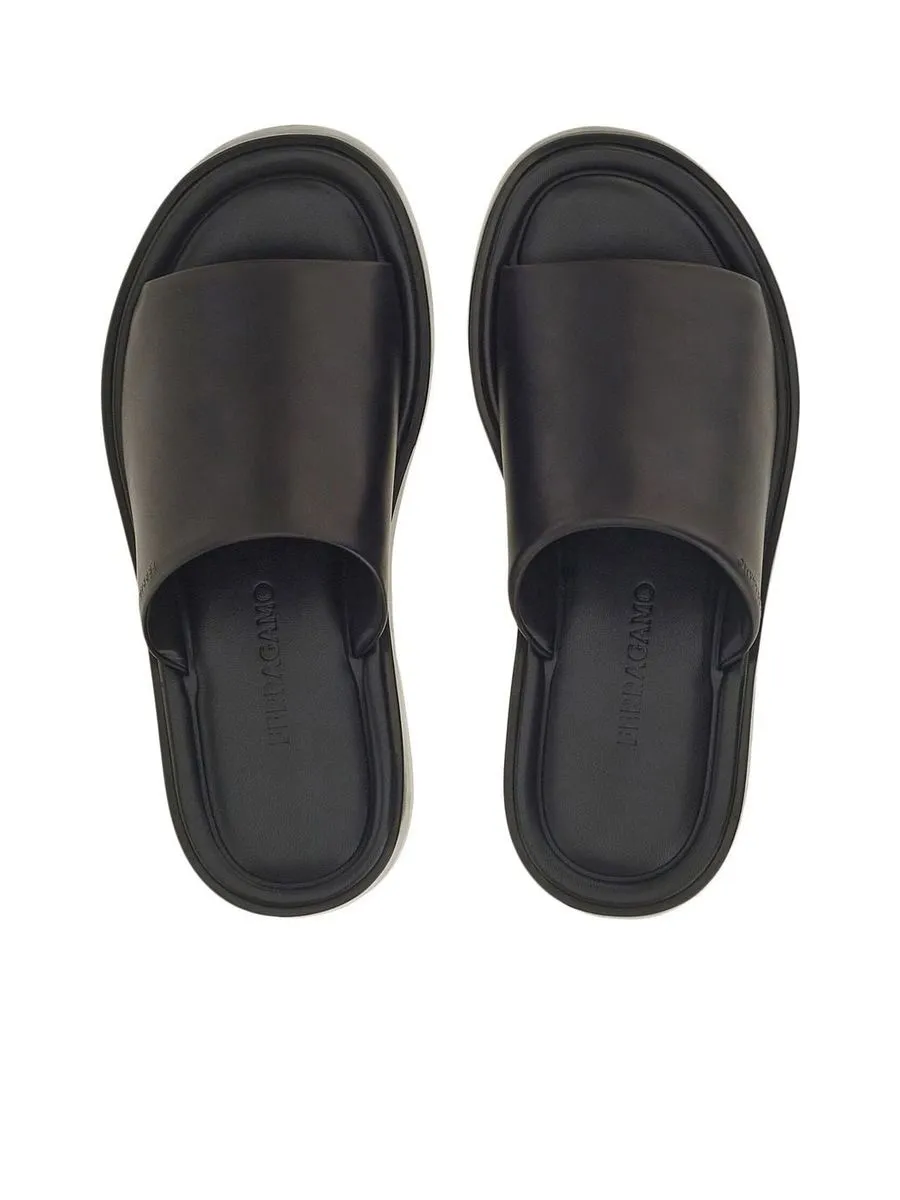 Crossoverstrap Leather Slides