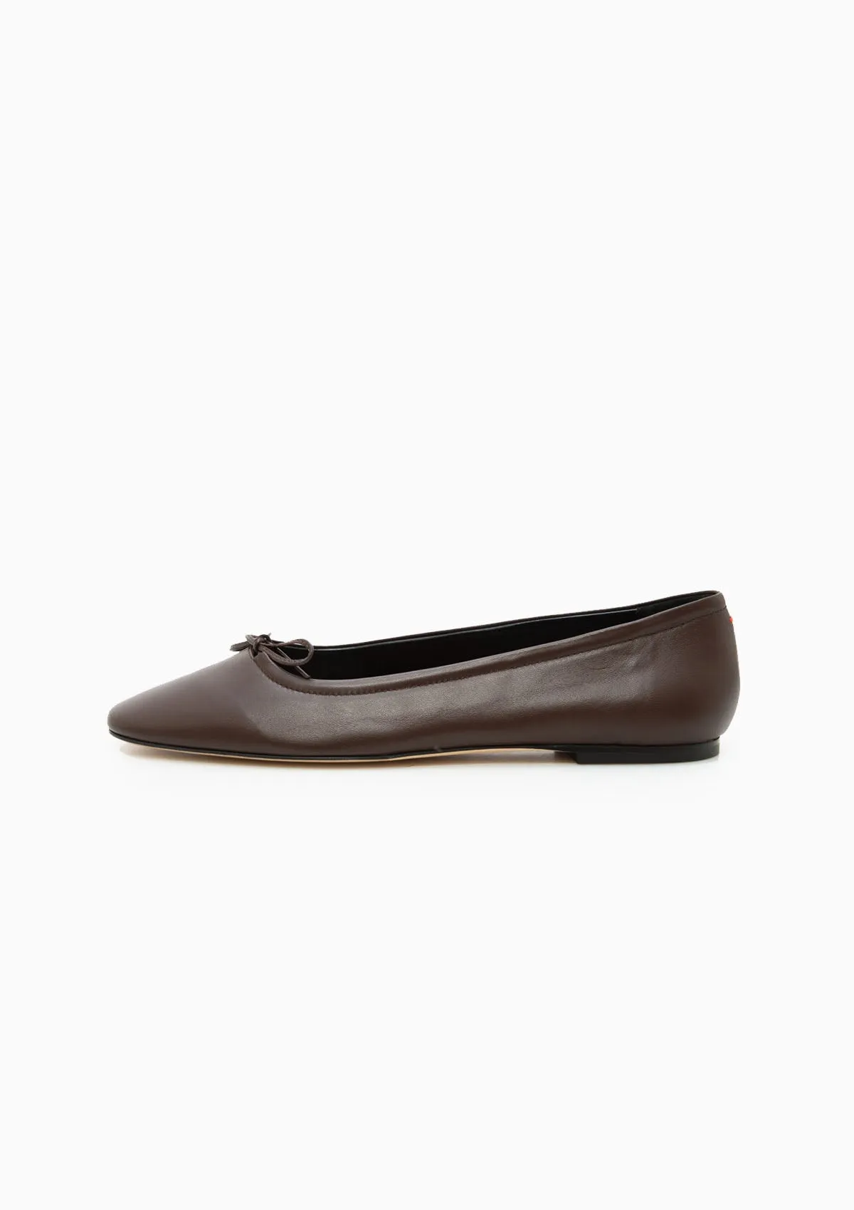 Delfina Flat | Moka