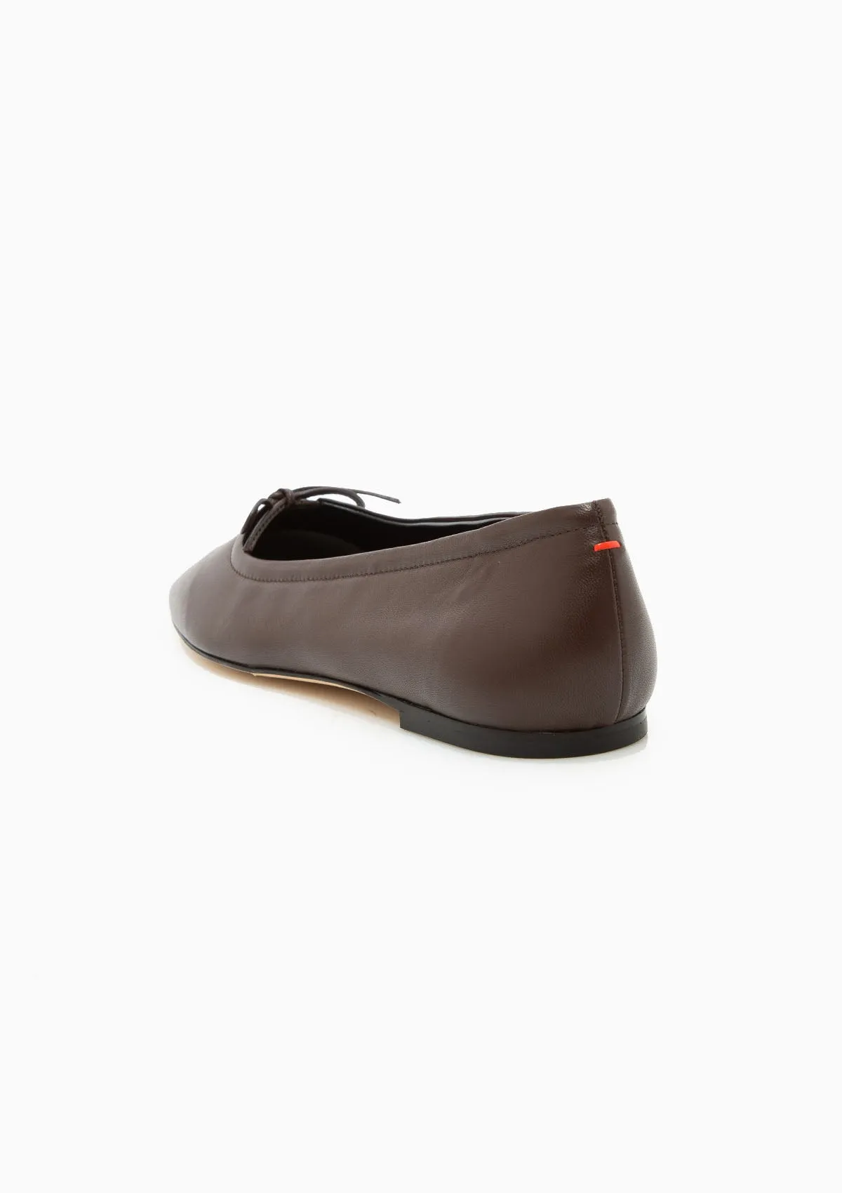 Delfina Flat | Moka