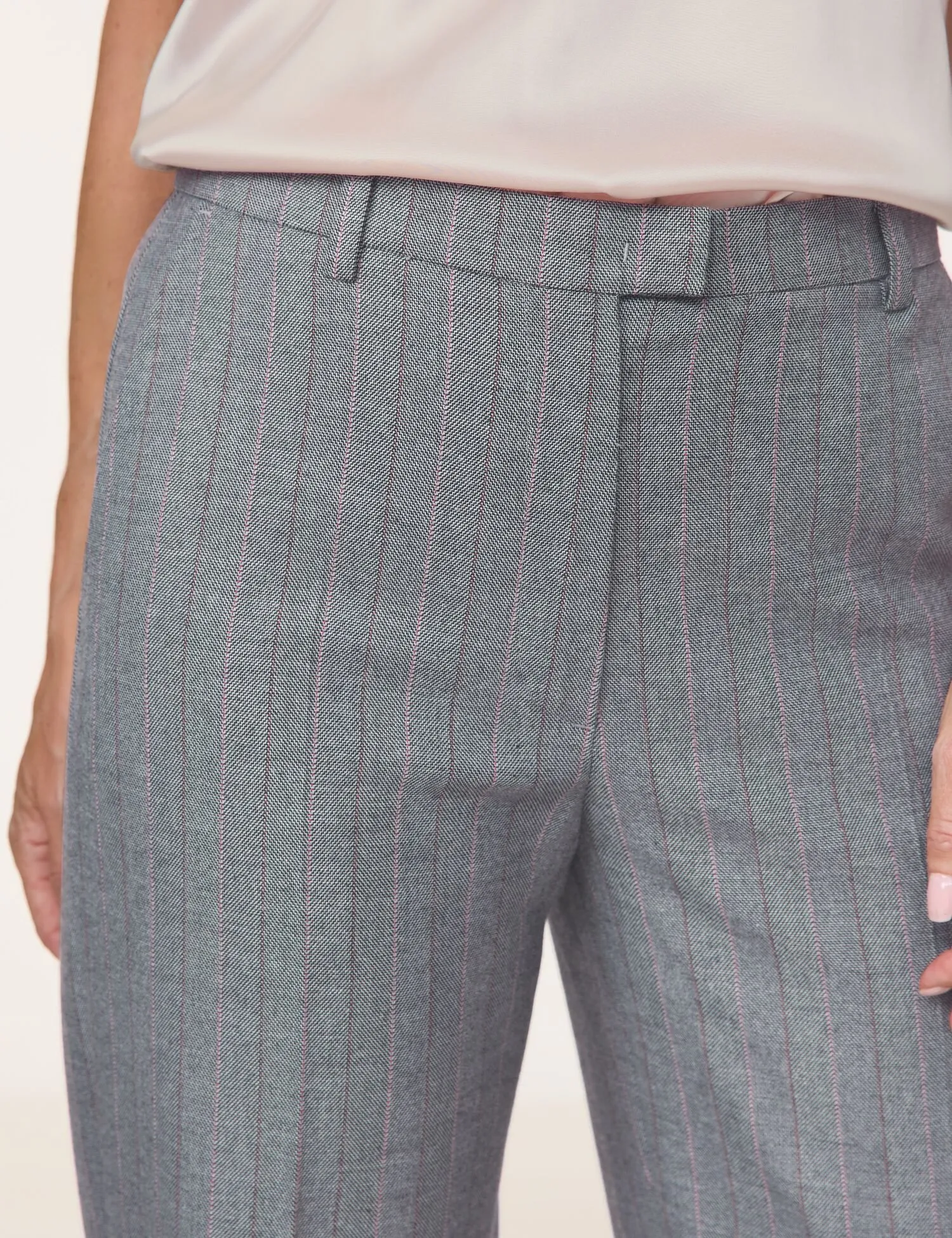 Elegant fabric trousers with pinstripes