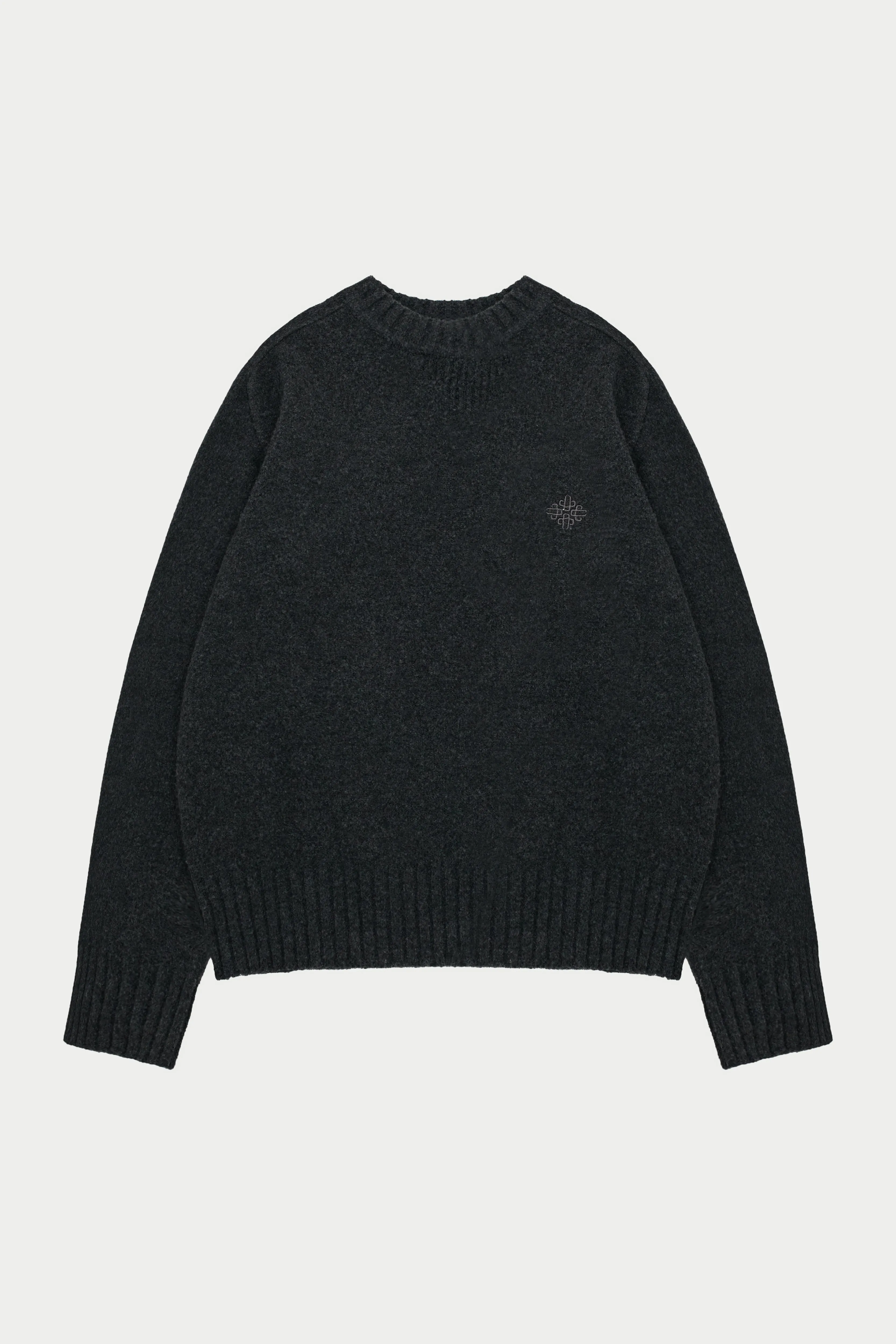 FLUFFY KNIT EMBLEM EMBROIDERED CREW - CHARCOAL