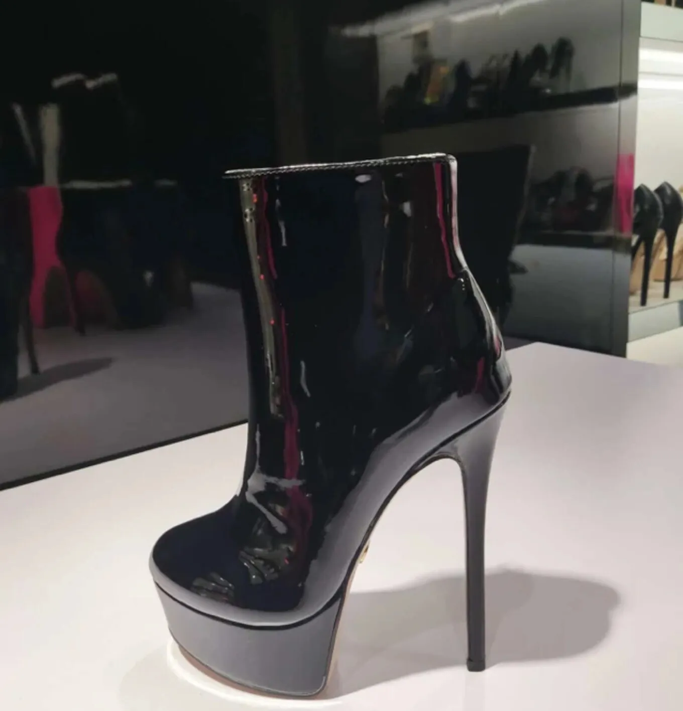 Giaro SIDDY BLACK SHINY ANKLE BOOTS