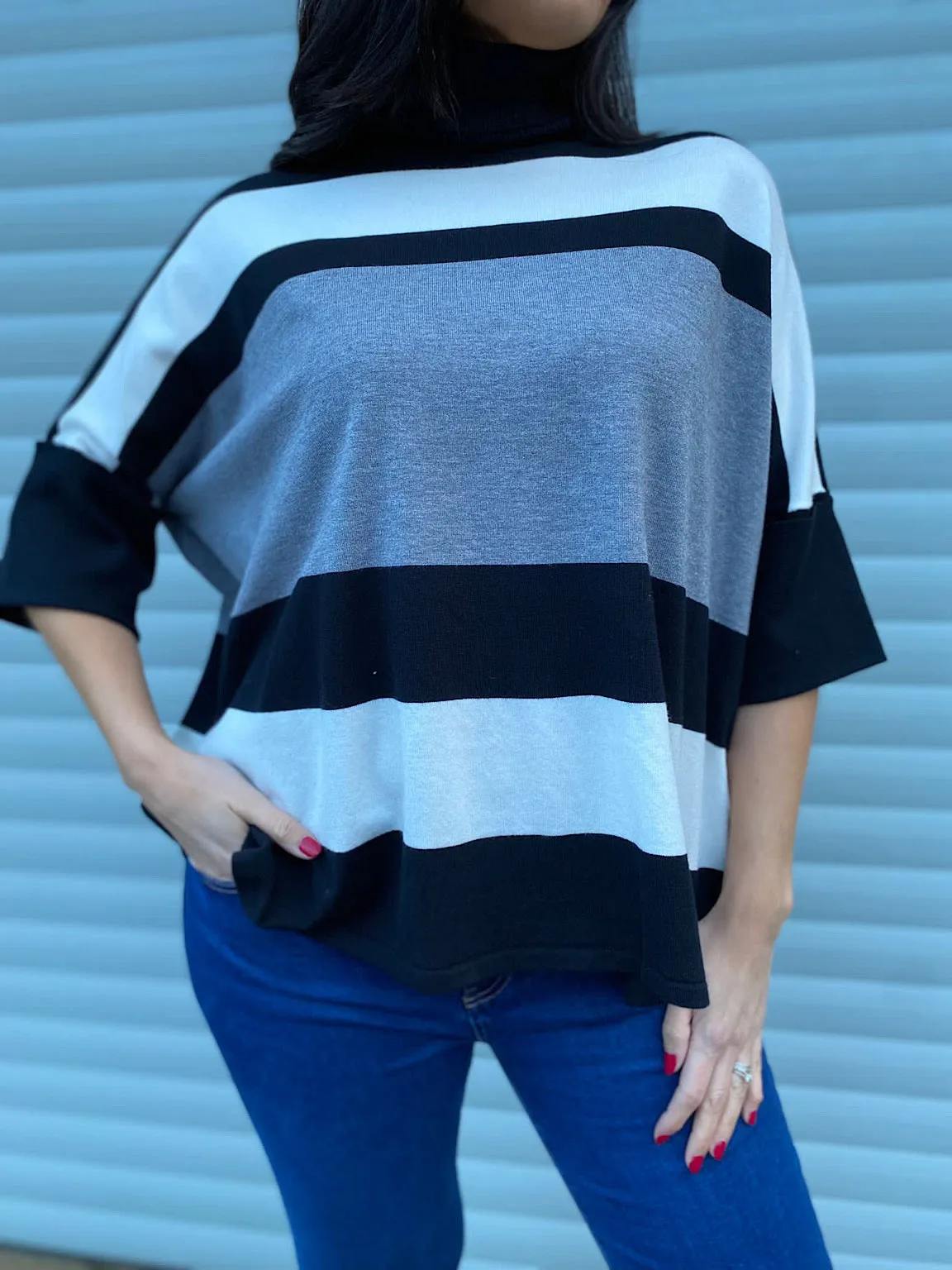 Grey Folded Sleeve Knit