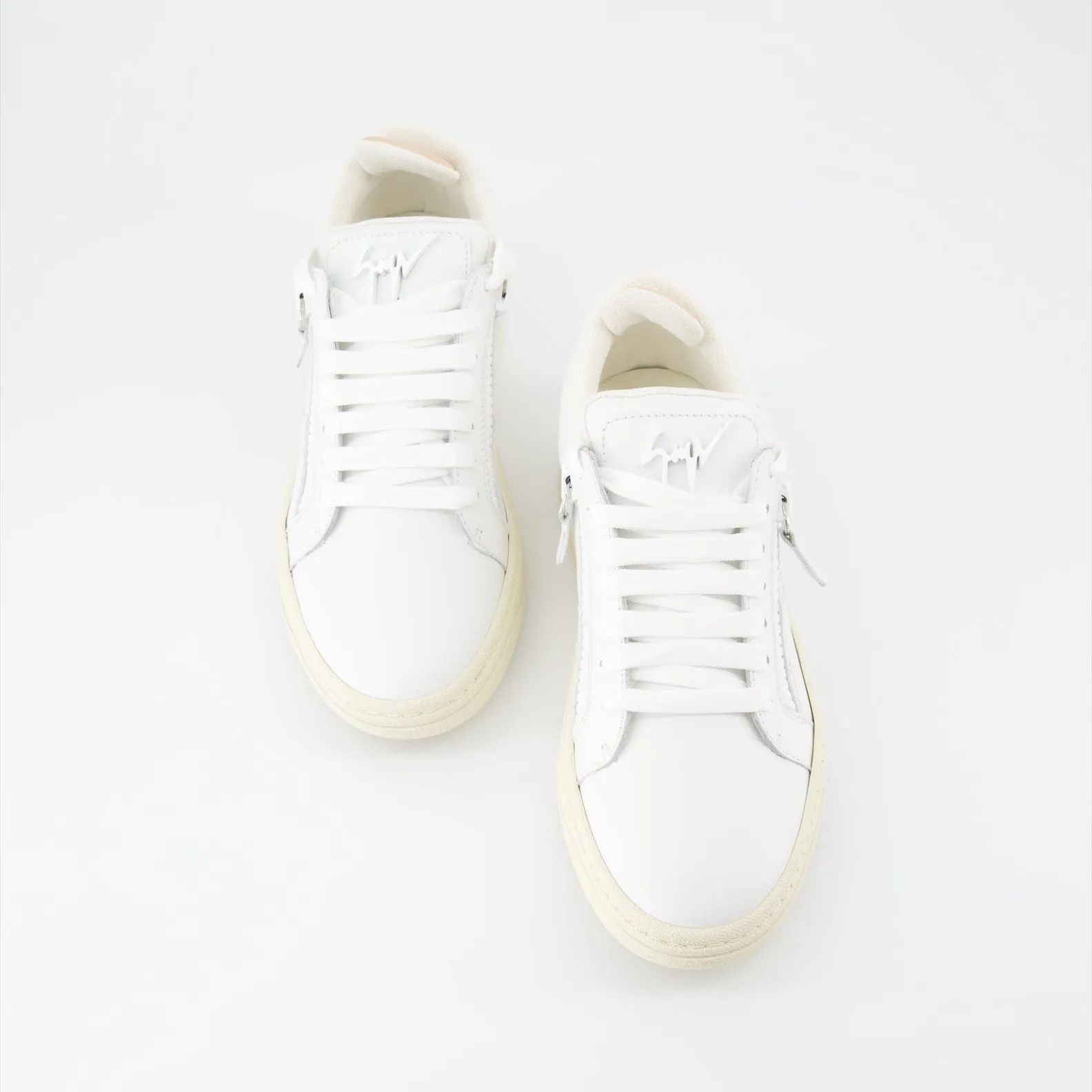 GZ94 White-Rose Sneakers