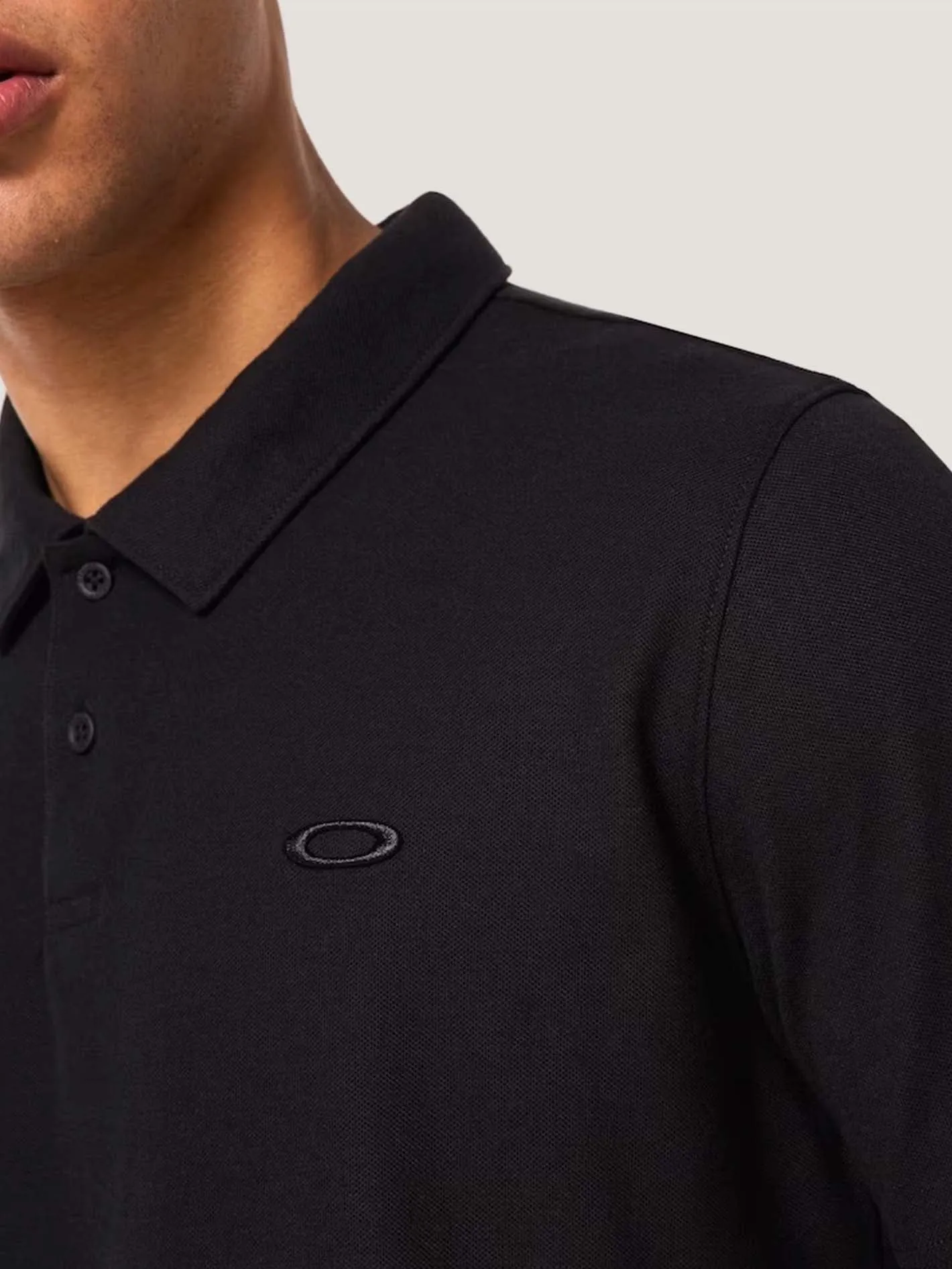 Oakley Men's Knit Polo Shirt in Urban Relax Style