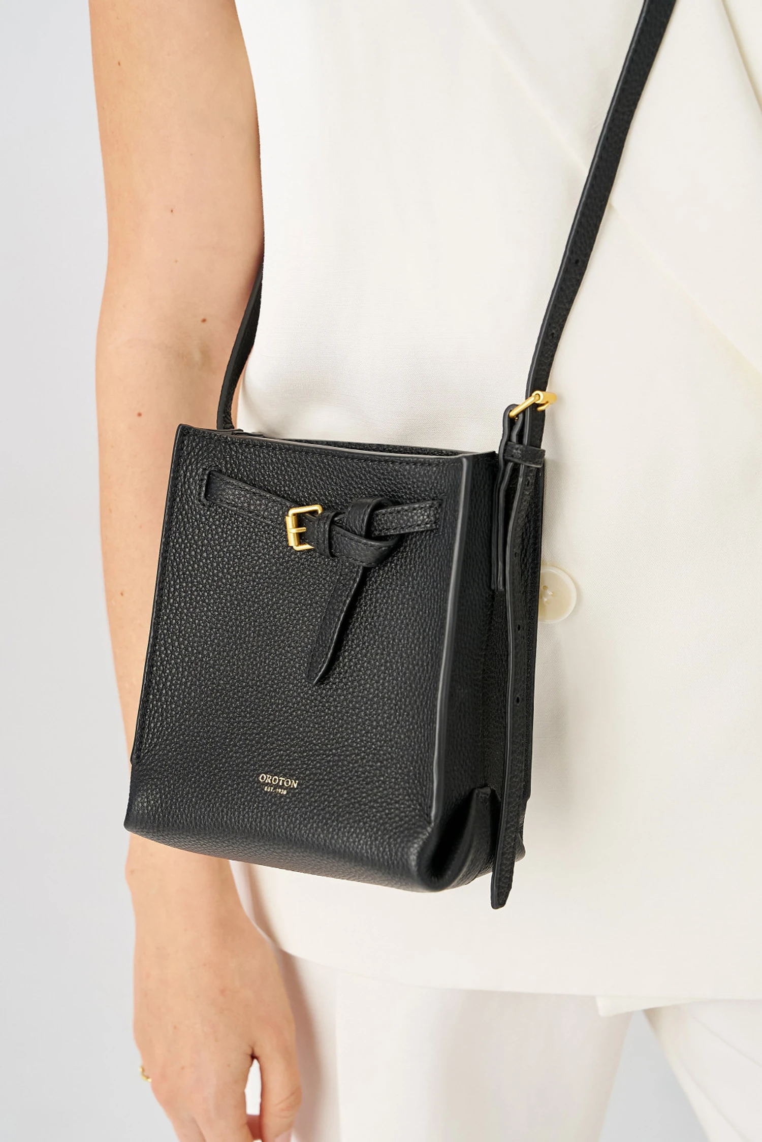 --Margot Tiny Bucket Bag-