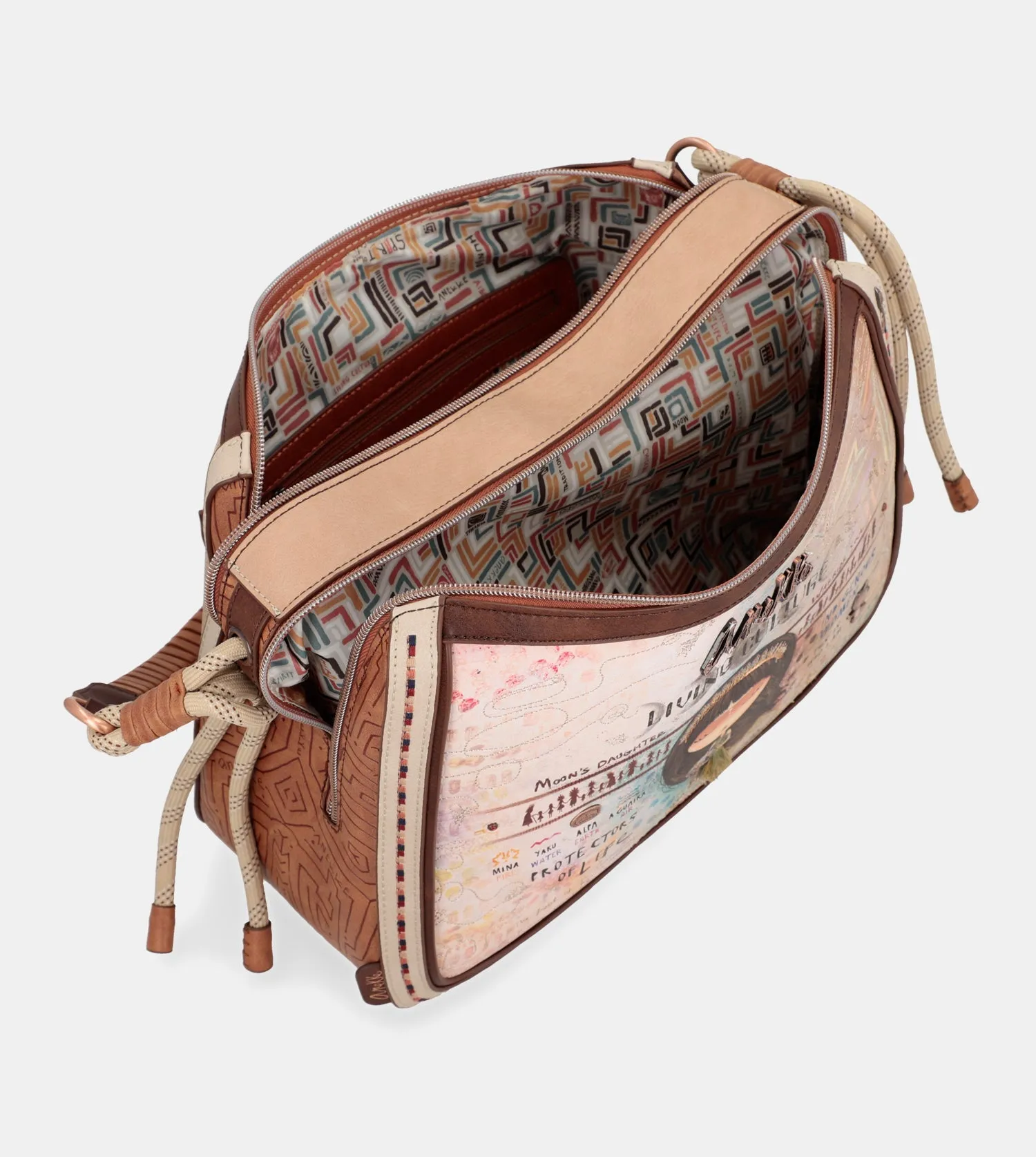 Menire crossbody bag with shoulder strap