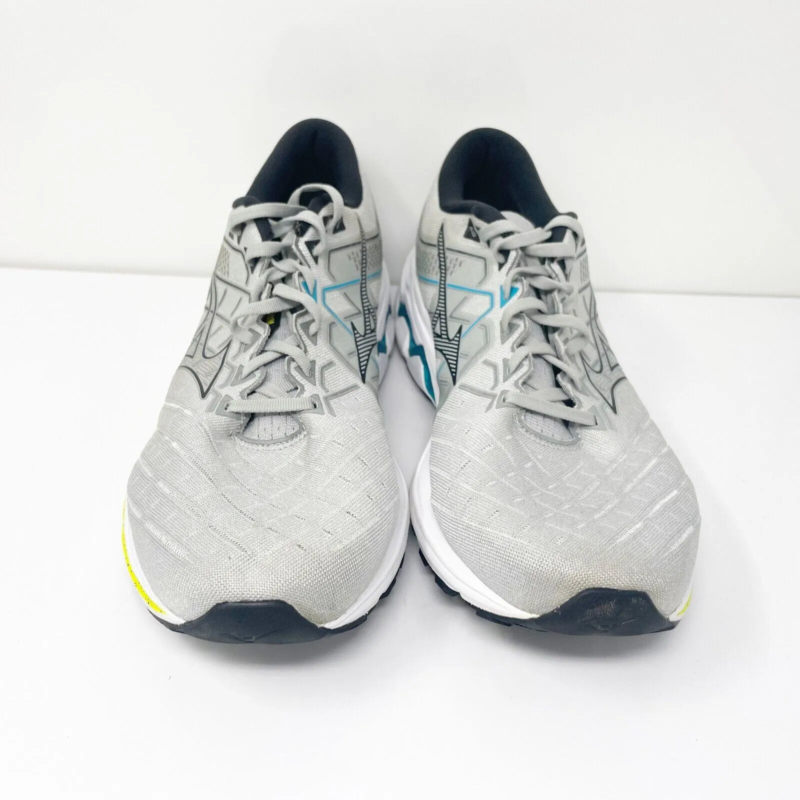 Mizuno Mens Inspire 18 J1GC224409 Gray Running Shoes Sneakers Size 12.5