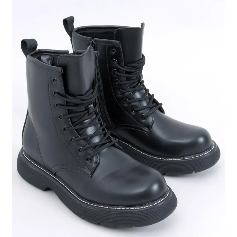 Potter Black heavy-duty boots