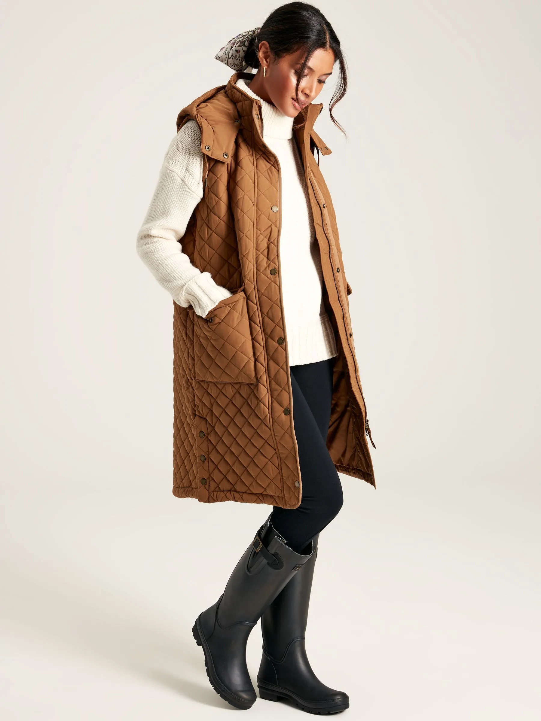 Rust Brown Showerproof Long Diamond Quilted Gilet With Hood