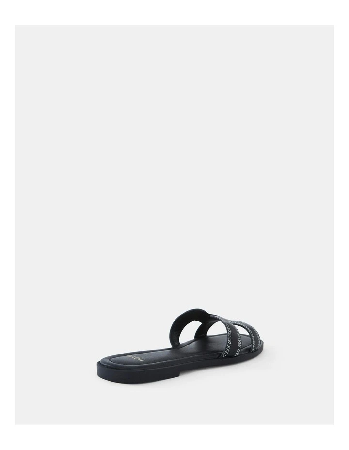 Sachie Slides in Black/White