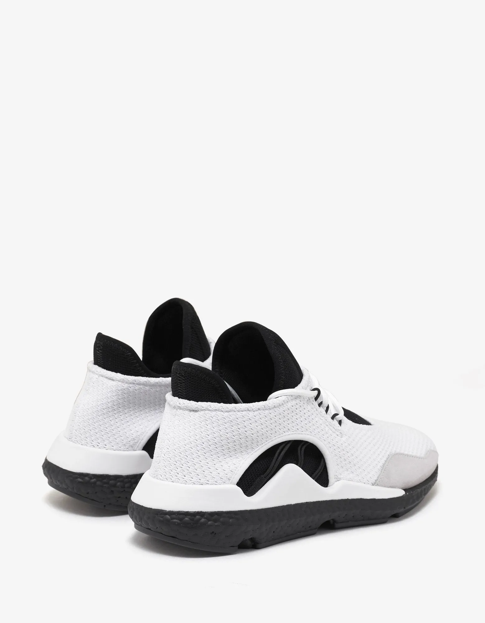 White Saikou Sports Shoes