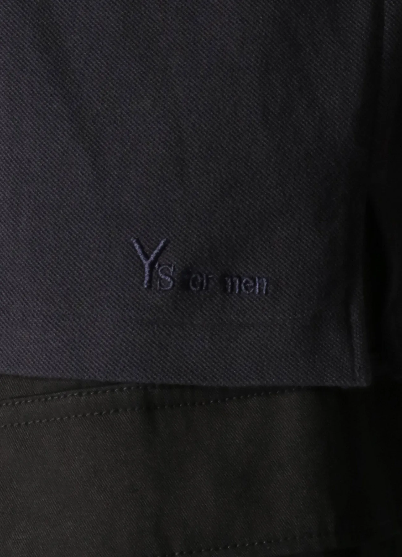 SEED STITCH POLO WITH LOGO EMBROIDERY