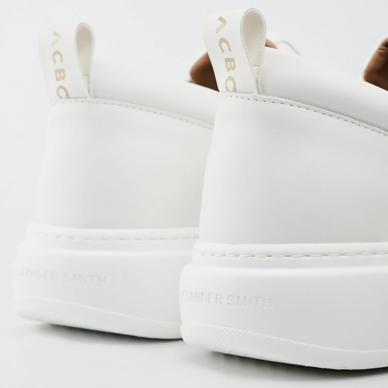 Eco-Wembley White Vegan Leather Sneakers