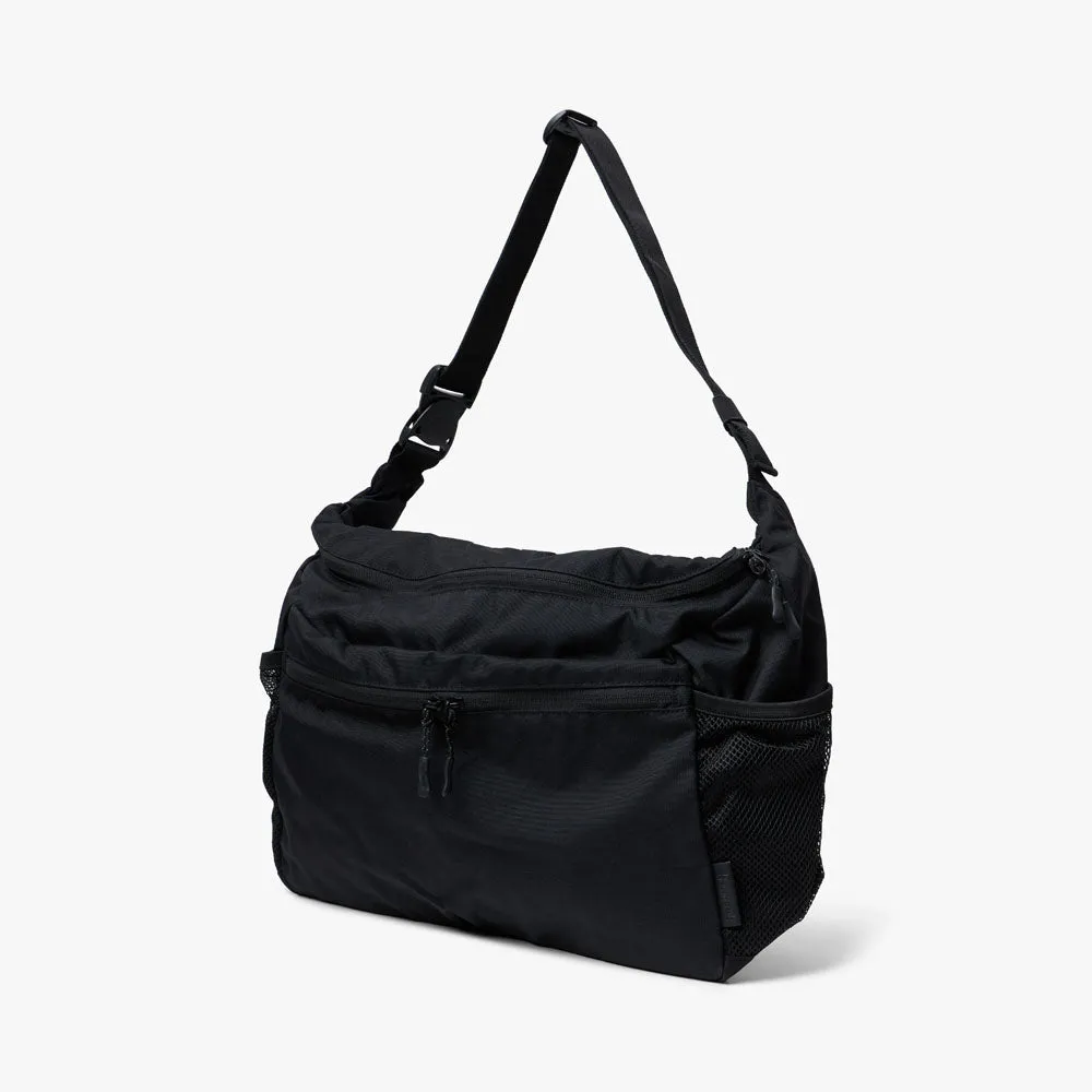 Snow Peak Everyday Use Middle Shoulder Bag / Black