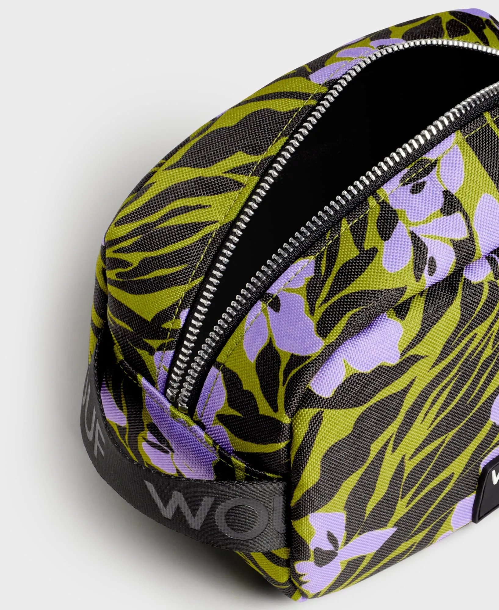 Wouf   Adri Toiletry Bag